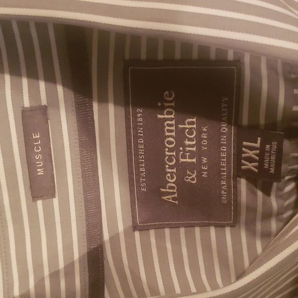 Abercrombie & Fitch men's long sleeve dress shirt. Neck size 16" - Picture 5 of 7